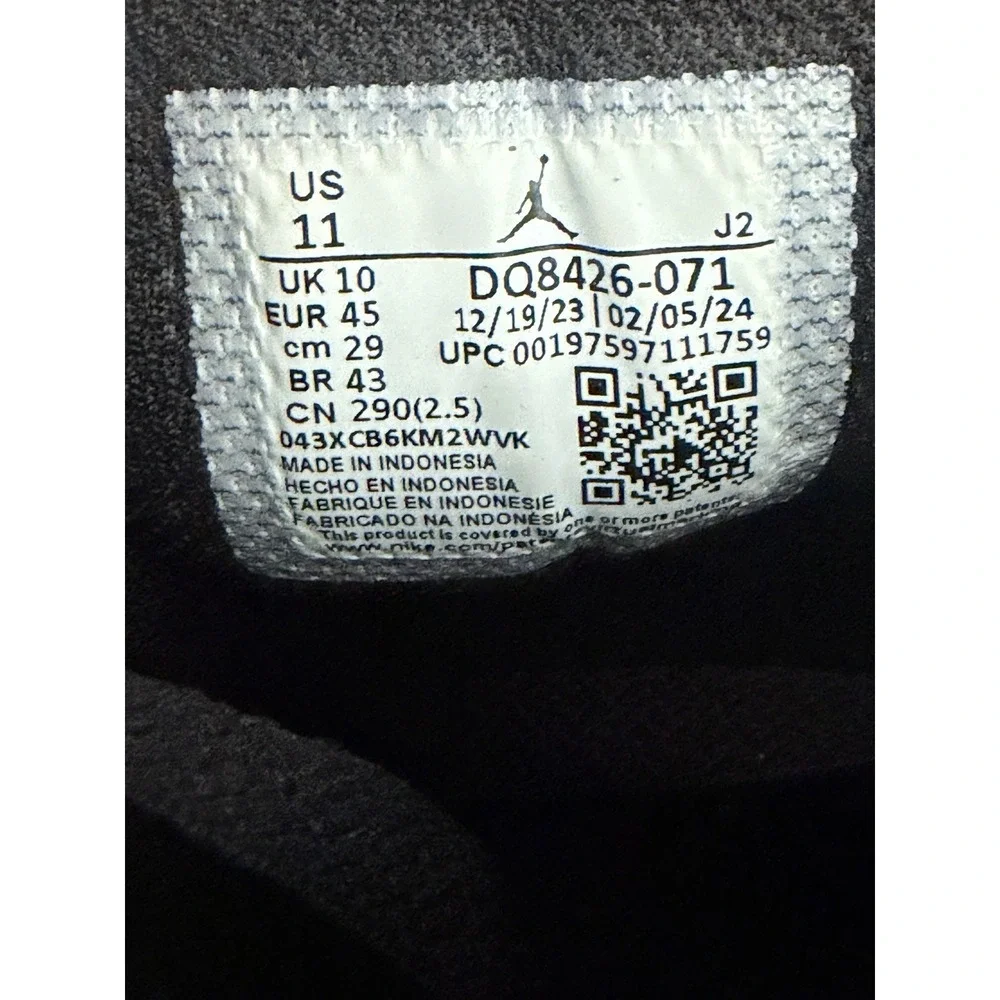 Size 11.5 Nike Air Jordan 1 Black Metallic Gold White Mens Shoes DQ8426-071